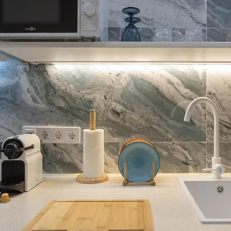 Rmz31 Loft - Espacioso Y Acogedor Estudio Con Terraza En Zona Ayora Валенсия