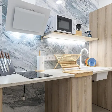 Rmz31 Loft - Espacioso Y Acogedor Estudio Con Terraza En Zona Ayora Valencia