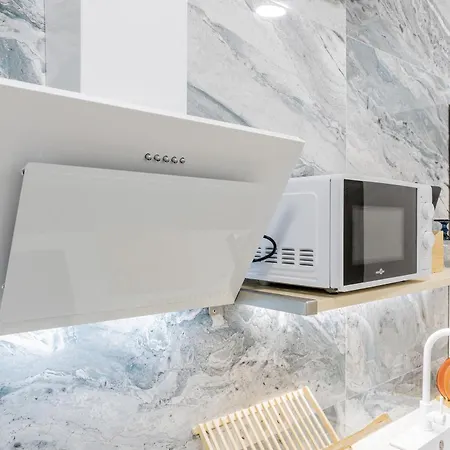 Rmz31 Loft - Espacioso Y Acogedor Estudio Con Terraza En Zona Ayora Valencia